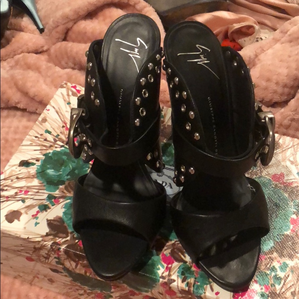 Giuseppe Zanotti shoes